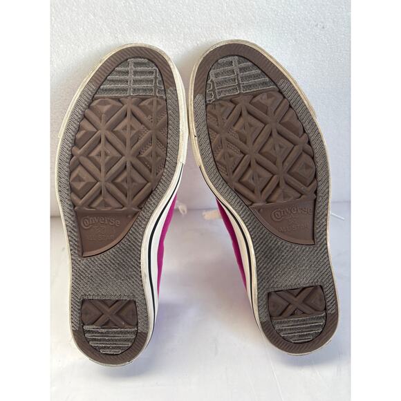 Converse - Picture 9 of 9